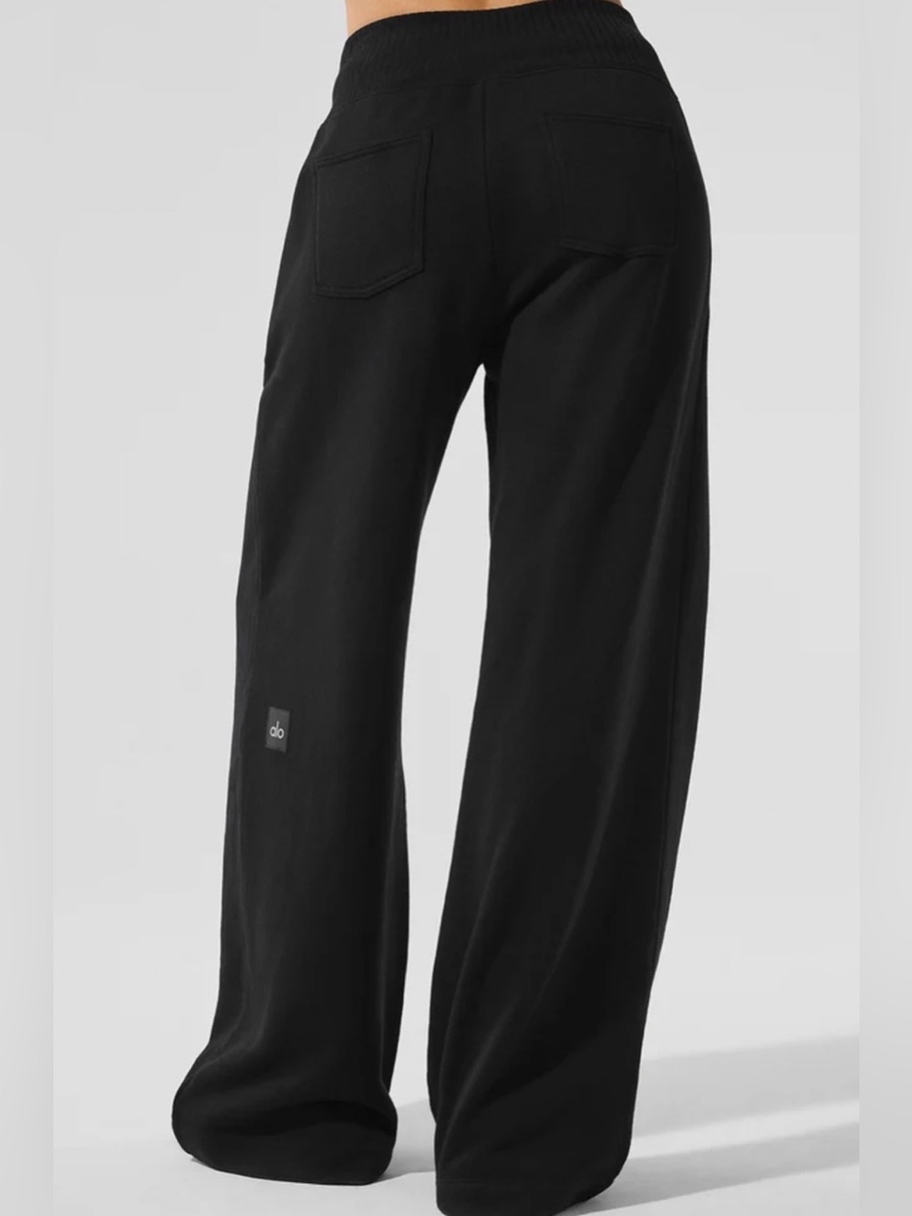 Alo Yoga Serenity Pant - Picture 2 of 7